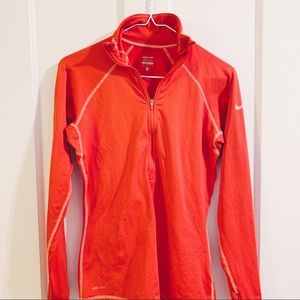 nike pro 1/4 zip